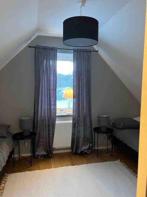 Villa Fint Hus Naera Jaervsoebacken Exterior foto